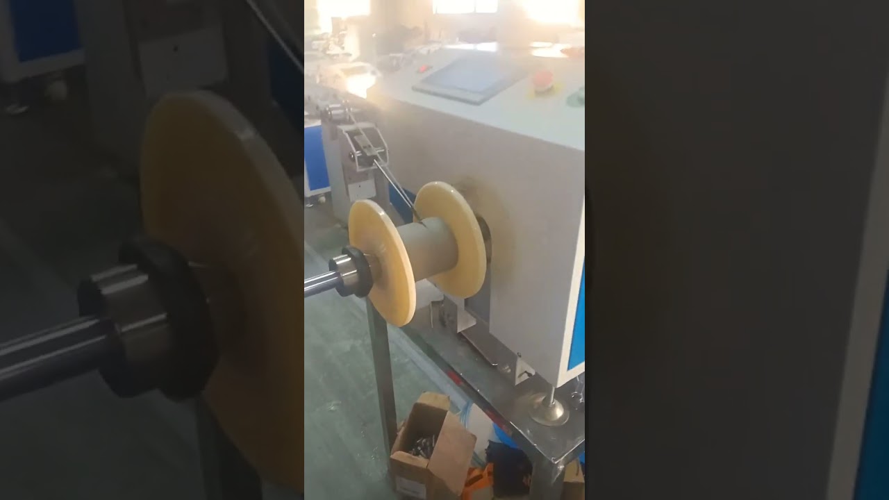 Nawijarka drutu z przesuwem poprzecznym | Automatyczna maszyna do nawijania cewek #factory #machine