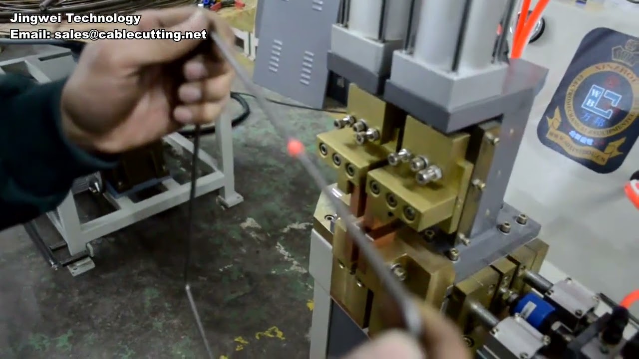 Zgrzewarka doczołowa iskrowa do obręczy kół samochodów elektrycznych