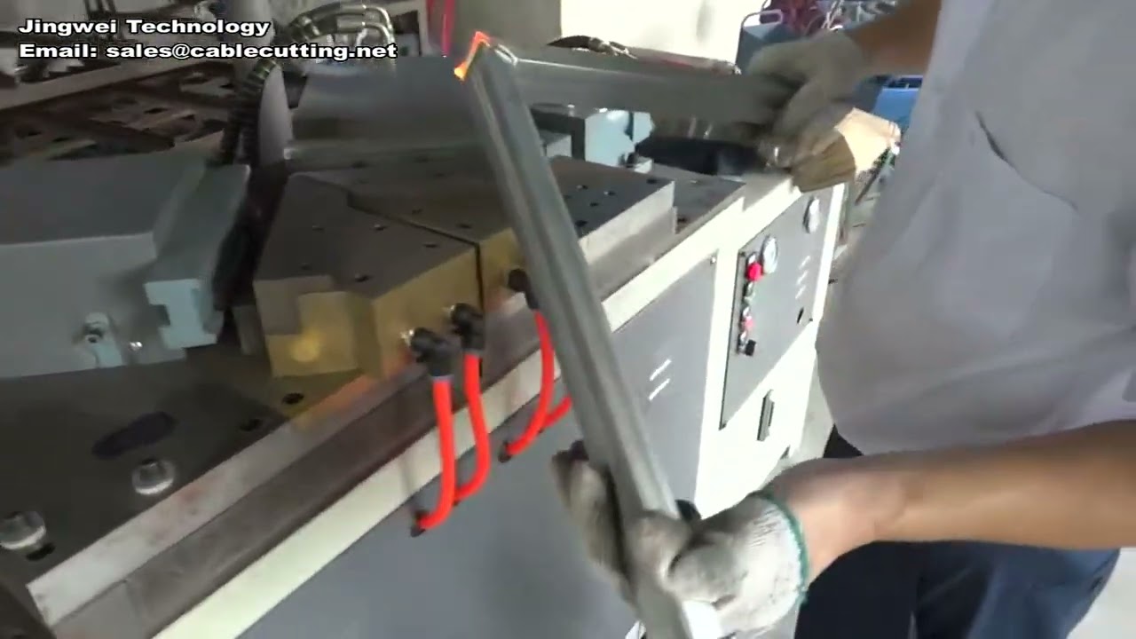 Maszyna do formowania i zwijania taśmy stalowej, urządzenie do zwijania metalu